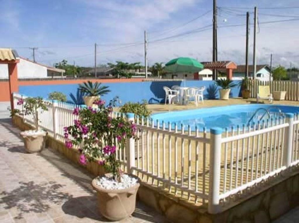 Hotel Pousada Mineirinho Balneário Praia do Leste Exteriör bild